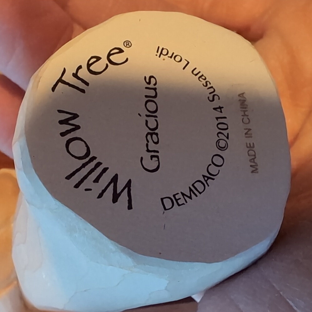 Willow Tree - gracious - Picture 3 of 3
